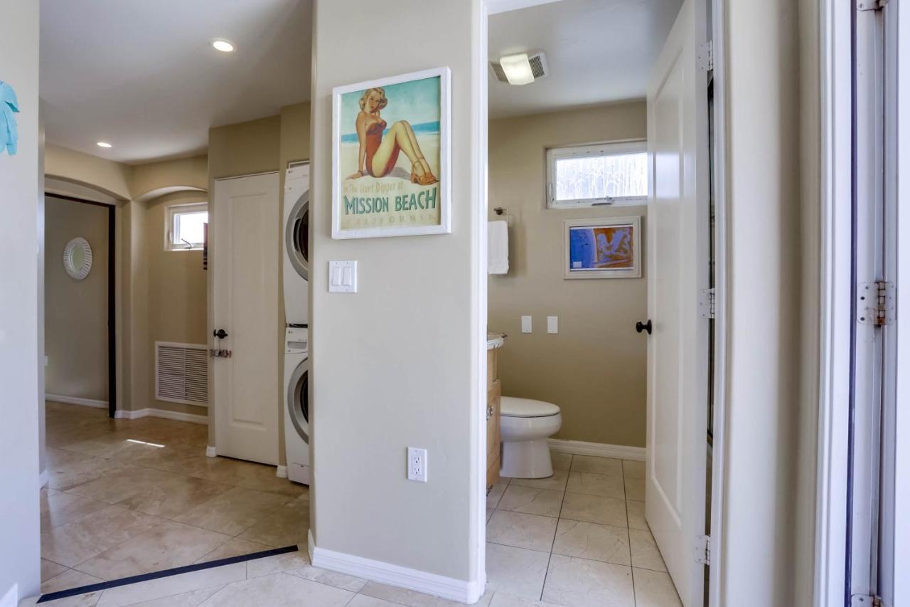 Casa de férias Stunning Ocean View W Rooftop Terrace, Firepit, Fast Wifi, Ac & Parking! San Diego