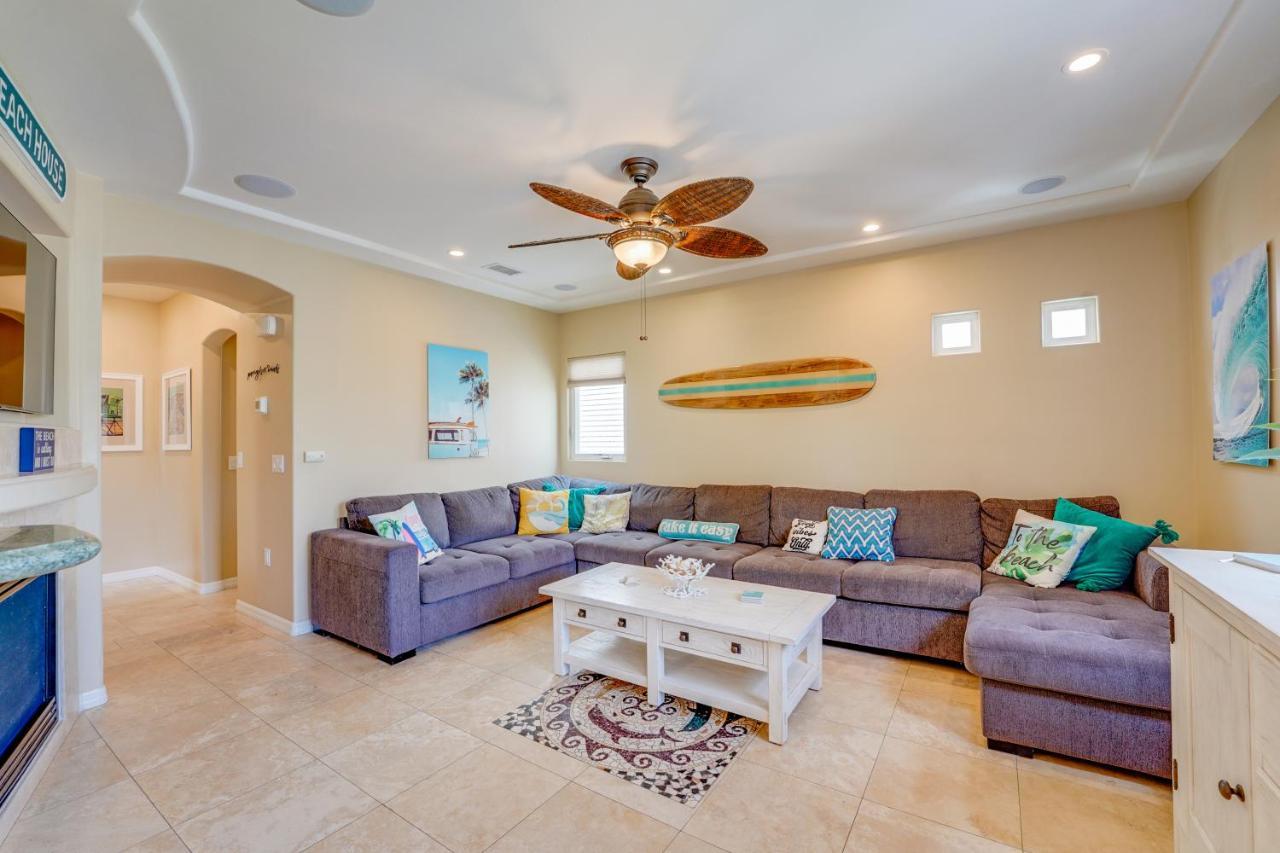 Stunning Ocean View W Rooftop Terrace, Firepit, Fast Wifi, Ac & Parking! Casa de férias